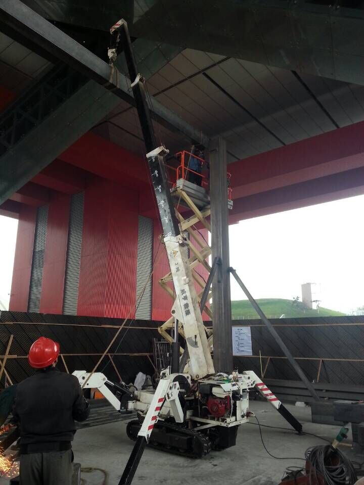 履带式起重机图片